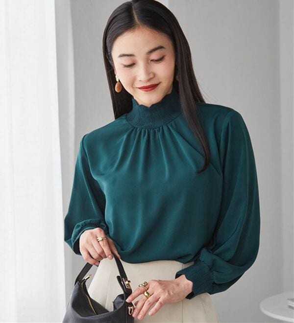 RANAN（ラナン）の「スカラップリブニット使いブラウス（ブラウス）」｜詳細画像