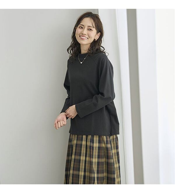 BELLUNA（ベルーナ）の「華奢見せ！しっかり裏毛素材コットン１００％トレーナー（トレーナー・スウェット）」｜詳細画像