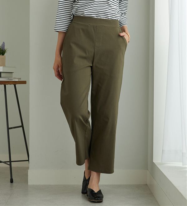 BELLUNA（ベルーナ）の「のびのびストレッチ美脚ストレートパンツ（ワイドパンツ・ガウチョ）」｜詳細画像