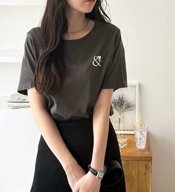 GeeRA（ジーラ）の「アンドハート刺しゅうＴシャツ（Tシャツ）」｜詳細画像