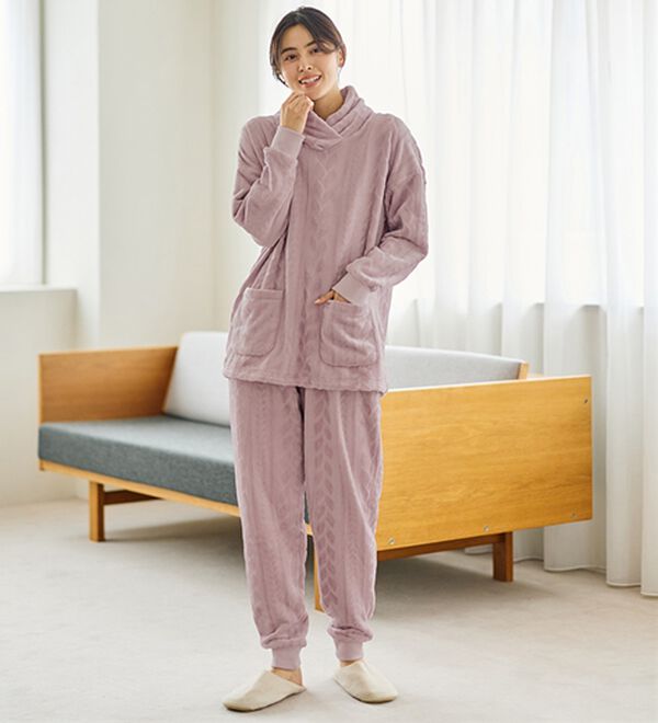 LAVIENNE（ラヴィエンヌ）の「寒がりさんのためのふわっもこケーブルフリースパジャマ（パジャマ・ルームウェア）」｜詳細画像