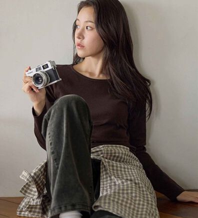 CHAN ME（チャンミ）の「ラウンドネックＴシャツ（Tシャツ）」