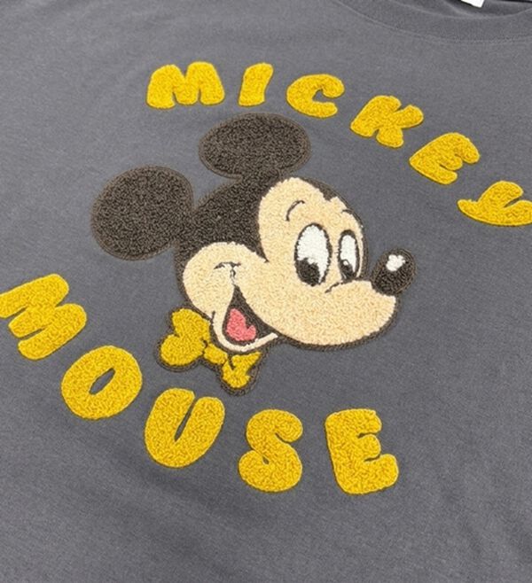 BELLUNA（ベルーナ）の「＜Ｄｉｓｎｅｙ＞【ミッキー】フェイスさがら刺しゅうワイドシルエットTシャツ（カットソー）」｜詳細画像