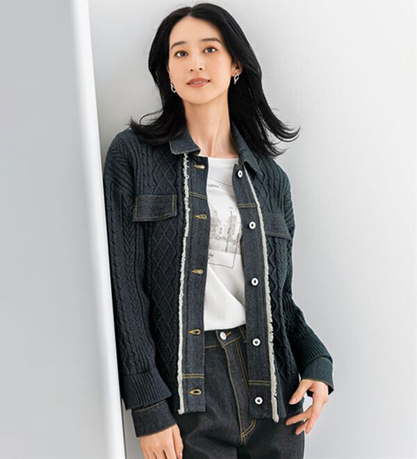 BELLUNA（ベルーナ）の「肌寒くなってきたら　デニム切替ニットジャケット（その他ジャケット）」｜ブラック系