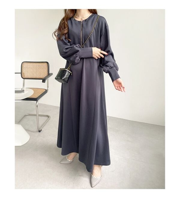 GeeRA（ジーラ）の「【再入荷】1枚で決まる！ハーフジップフレアワンピース（カットソーワンピース）」｜詳細画像