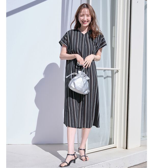 alotta（アロッタ）の「【４つの機能付】ひんやりフロントタックＶネックゆるワンピース（カットソーワンピース）」｜詳細画像