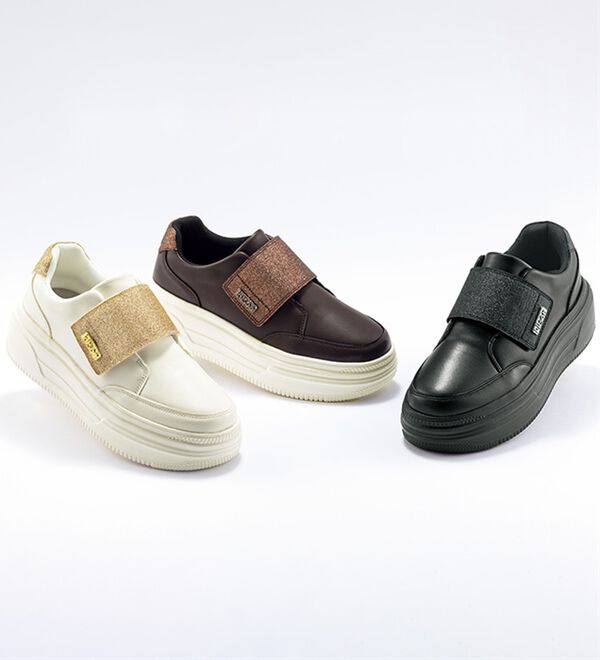 BELLUNA（ベルーナ）の「＜Ｋｉｔｓｏｎ＞厚底軽量ラメスニーカー（スニーカー）」｜詳細画像