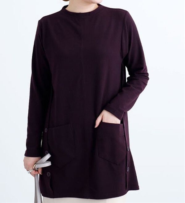 BELLUNA（ベルーナ）の「ボトルネック裾ボタンデザインチュニック（チュニック）」｜ワイン