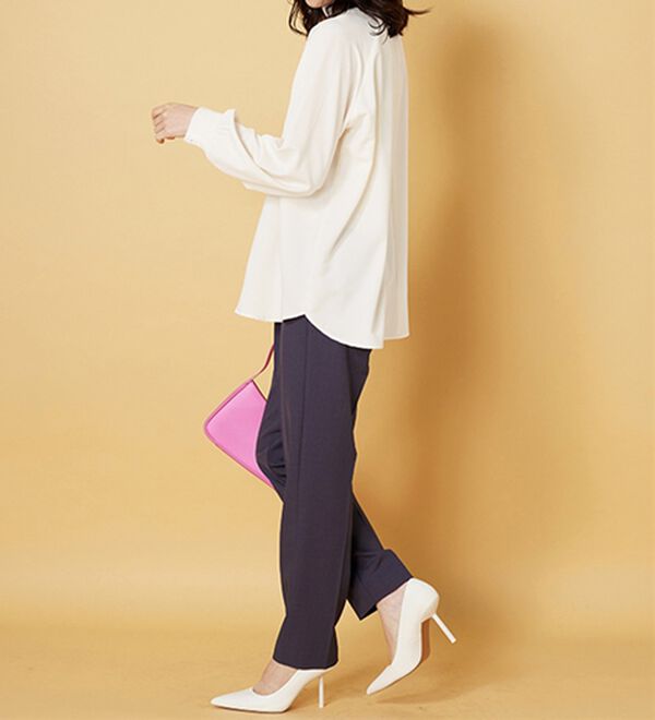 BELLUNA（ベルーナ）の「スタンド衿デザイン上品ブラウス（ブラウス）」｜詳細画像