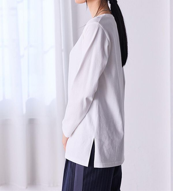 RANAN（ラナン）の「＜ＢＣ＞綿１００％×吸湿発熱！あったか裾スリットロングプルオーバー（カットソー）」｜詳細画像