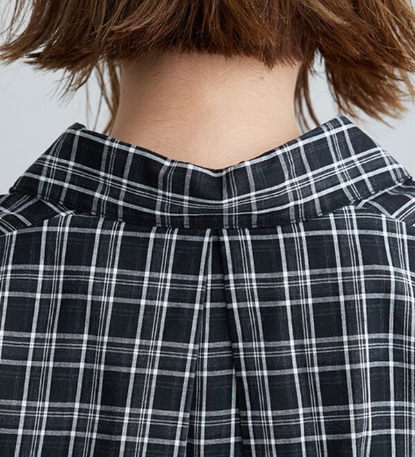 BELLUNA（ベルーナ）の「袖タックデザインスキッパーシャツ（シャツ）」｜詳細画像