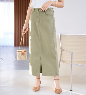 alotta（アロッタ）の「きれいめストレッチカラータイトスカート（ロングスカート）」｜グリーン