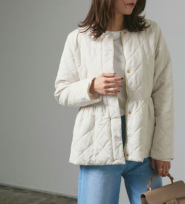 Pierrot（ピエロ）の「ノーカラーフレアキルティングブルゾン（ブルゾン）」｜詳細画像