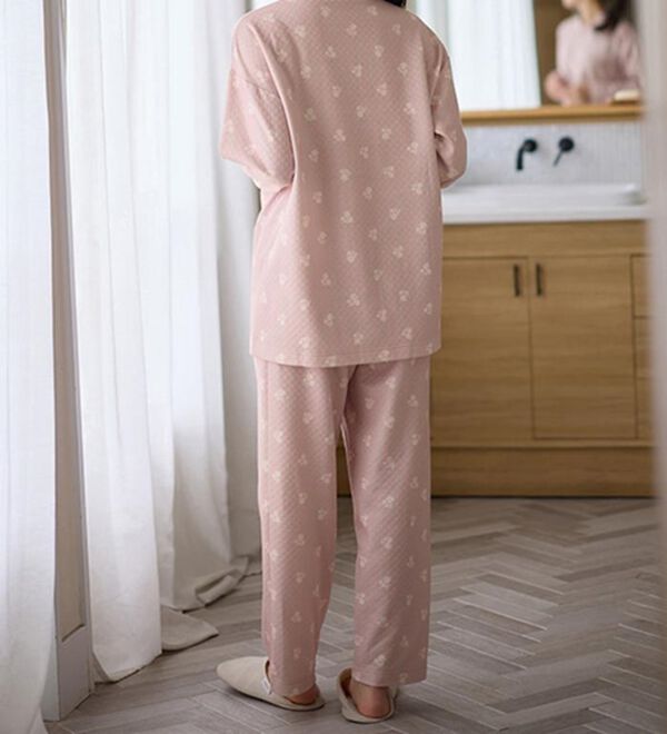 LAVIENNE（ラヴィエンヌ）の「綿入りキルトパジャマ（パジャマ・ルームウェア）」｜詳細画像