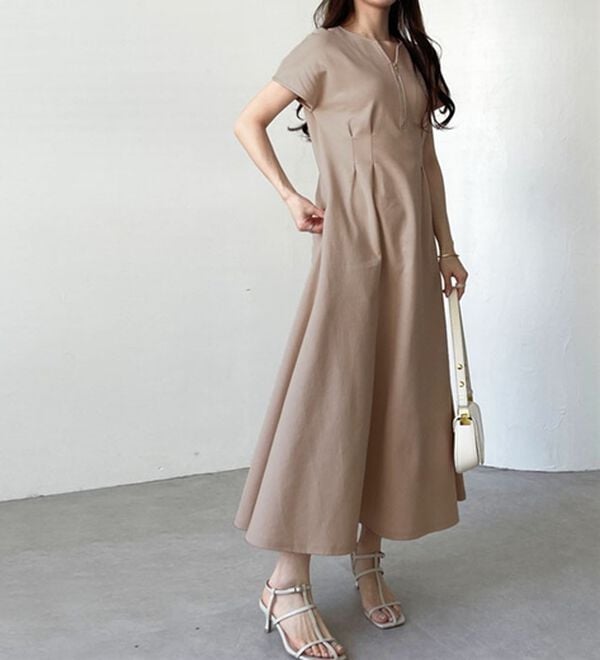 GeeRA（ジーラ）の「前後2WAYハーフジップフレンチ袖ワンピース（カットソーワンピース）」｜詳細画像