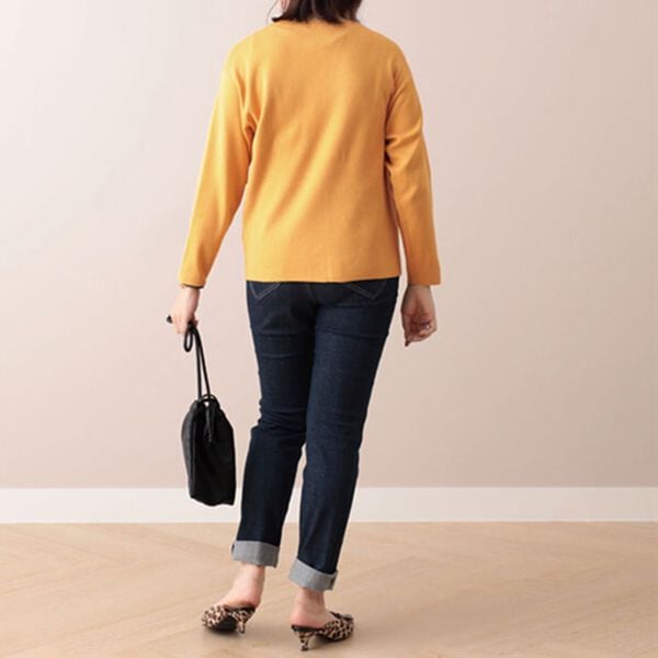 BELLUNA（ベルーナ）の「センターシームニットプルオーバー（ニット・セーター）」｜詳細画像