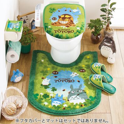 「トトロとジジ　トイレマットシリーズ（トイレマット）」