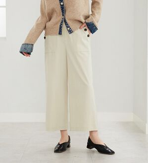 BELLUNA（ベルーナ）の「【快適Ｌａｂ．】サラもち！快適ビンテージ調素材ボタン使いワイドパンツ（ワイドパンツ・ガウチョ）」｜アイボリー