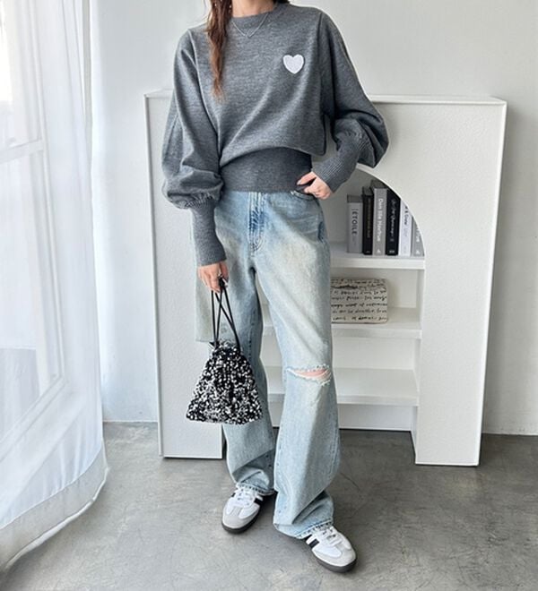 GeeRA（ジーラ）の「ハート刺繍ボリューム袖ニット（ニット・セーター）」｜詳細画像