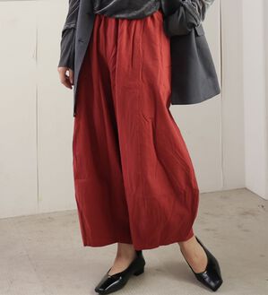 A HAPPY MARILYN（アハッピーマリリン）の「【Ｌ～８Ｌ】綿１００％ さらっと優しいコットン バレルレッグパンツ カーブパンツ 選べる２丈（ワイドパンツ・ガウチョ）」｜レンガ