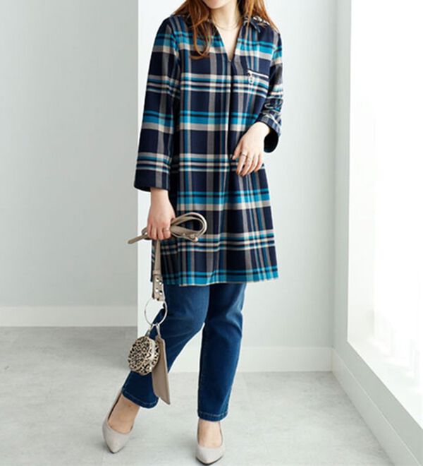 BELLUNA（ベルーナ）の「ジッパー使いスキッパーチュニック（チュニック）」｜詳細画像