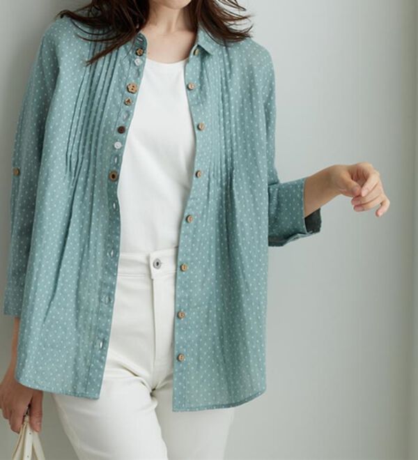 BELLUNA（ベルーナ）の「【綿100％素材】ダブルガーゼ素材丸衿多ボタンブラウス（ブラウス）」｜詳細画像