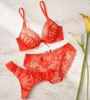 YU'NOW（ユナウ）の「【３点セット】ヌーディーレースブラ＆ショーツ＆Ｔバック（ブラジャー＆ショーツセット）」｜オレンジ