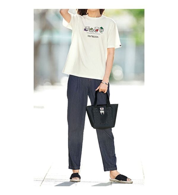 BELLUNA（ベルーナ）の「＜べるーにゃ&times;フルーツオブザルーム＞ポケット付ひょっこりミニトートバッグ（トートバッグ）」｜詳細画像