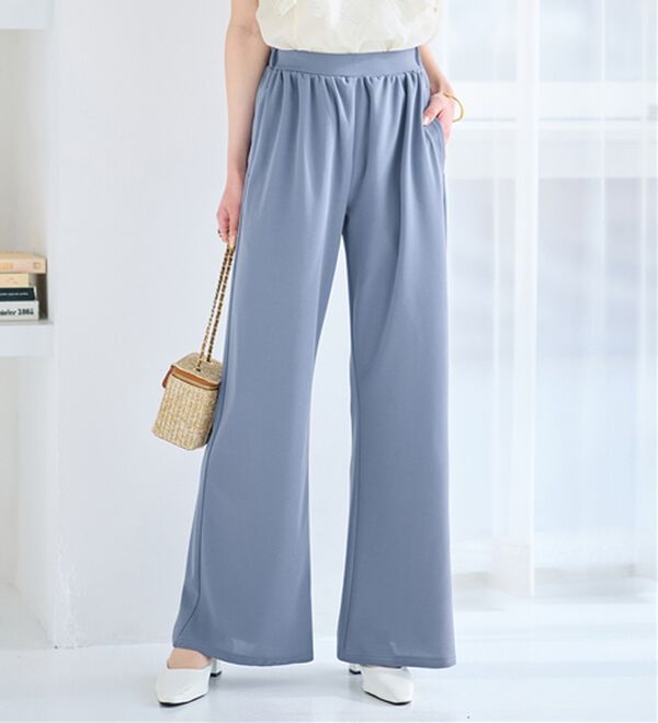 alotta（アロッタ）の「＜６つの機能付＞錯覚美脚！ストレッチワイドパンツ（ワイドパンツ・ガウチョ）」｜スモーキーブルー