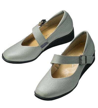 ルフラン（ルフラン）の「時見さんの５Ｅストラップパンプス（パンプス）」