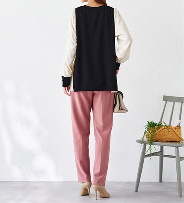 BELLUNA（ベルーナ）の「サイドプリーツ袖ボタン使いプルオーバー（カットソー）」｜詳細画像