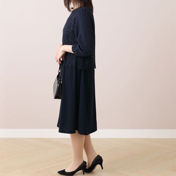 BELLUNA（ベルーナ）の「＜ＢＥＬＬＵＮＡ　ＦＯＲＭＡＬ＞レース切替デザインワンピース（その他ワンピース）」｜詳細画像