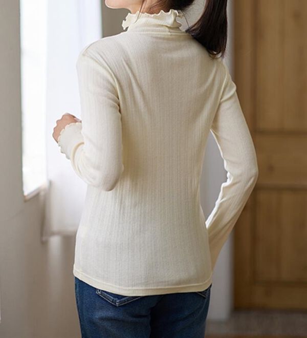 LAVIENNE（ラヴィエンヌ）の「着回し力抜群！綿１００％着映えリブインナー（肌着・インナーウェア）」｜詳細画像