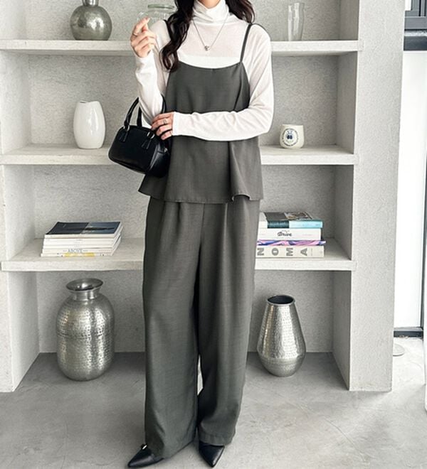 GeeRA（ジーラ）の「セットアップ風キャミソールサロペット（オールインワン）」｜詳細画像