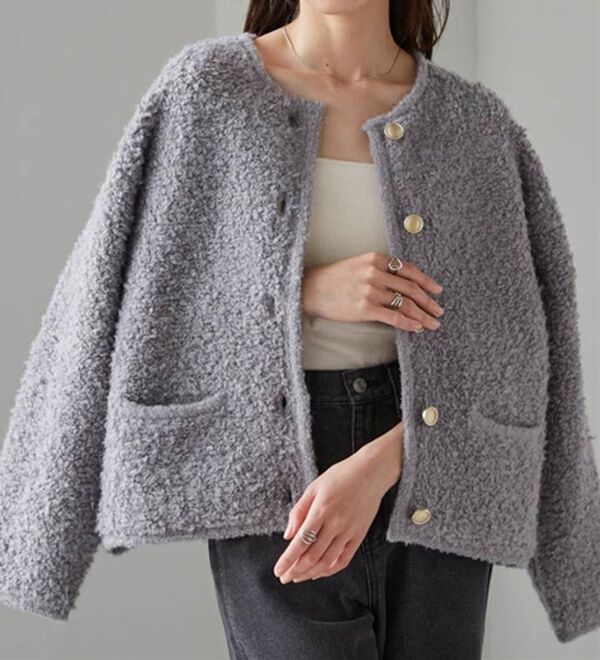 RANAN（ラナン）の「ゴールド調ボタンループ編みニットジャケット（ニットカーディガン）」｜詳細画像