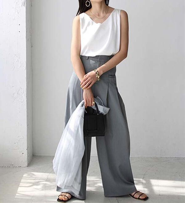 GeeRA（ジーラ）の「前後２ｗａｙヴィンテージサテンノースリーブ（タンクトップ・キャミソール）」｜詳細画像