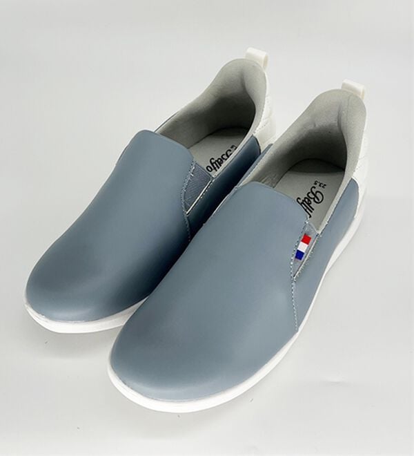 BELLUNA（ベルーナ）の「サッと履けるスリッポンシューズ（スニーカー）」｜詳細画像