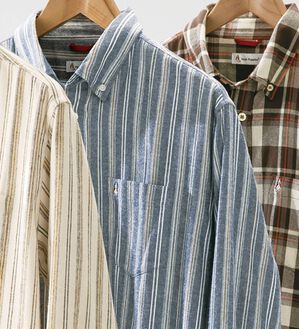 「＜ハッシュパピー＞しっとり柔らか綿１００％ネルシャツ（メンズシャツ）」｜ネイビーストライプ