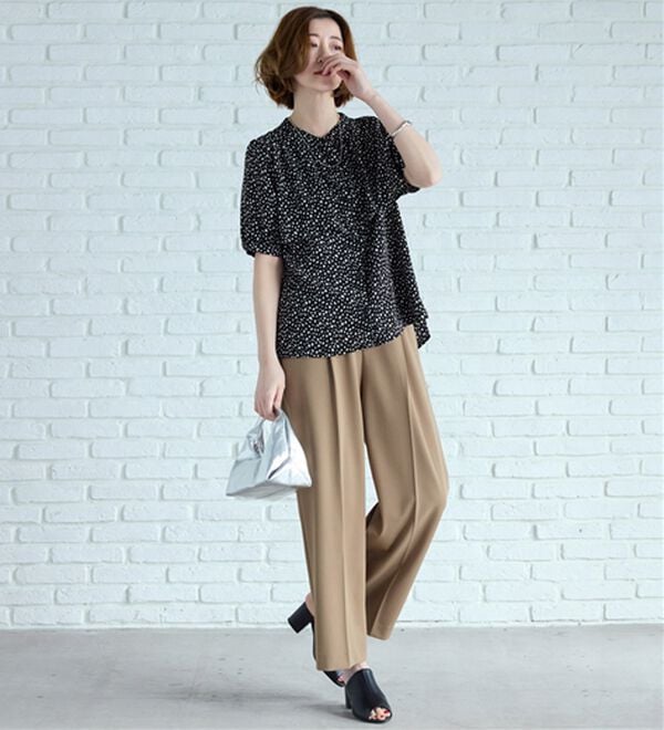 BELLUNA（ベルーナ）の「ケープ風デザインブラウス（ブラウス）」｜詳細画像