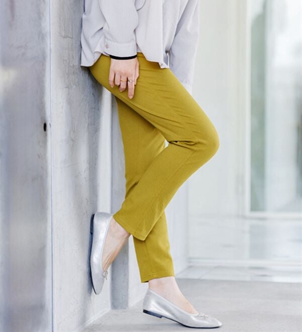 BELLUNA（ベルーナ）の「美ストレッチ素材レギンスパンツ（スパッツ・レギンス）」｜詳細画像