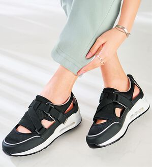 ルフラン（ルフラン）の「４Ｅ涼しげ美脚スニーカーサンダル（スニーカー）」｜詳細画像