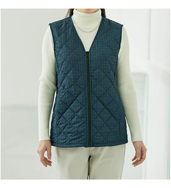 BELLUNA（ベルーナ）の「【マジ軽ウォーム】蓄熱保温キルトベスト（ポーチ付）（ベスト）」｜詳細画像