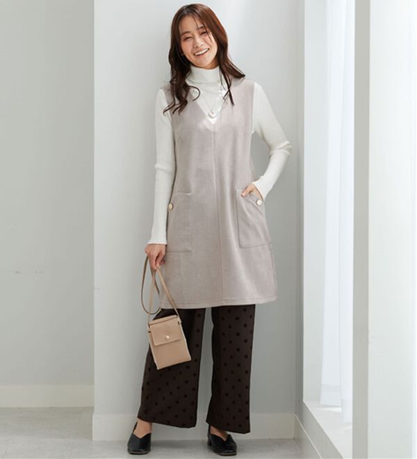 BELLUNA（ベルーナ）の「金ボタン使いスエード調ジャンパ―ドレス（ジャンパースカート）」｜詳細画像