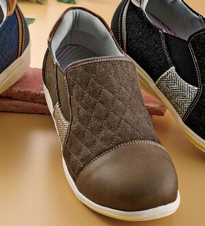 「タビバキ　キルトステッチ４Ｅ配色シューズ（スリッポン）」｜ブラウン