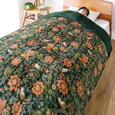 「カバーにもなる吸湿発熱機能付ボリューム６層構造毛布（毛布・ブランケット）」