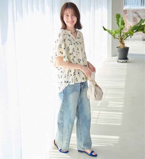 Viola e Viola（ヴィオラ エ ヴィオラ）の「【接触冷感】さらっと涼感フレアスリーブブラウス（ブラウス）」｜詳細画像