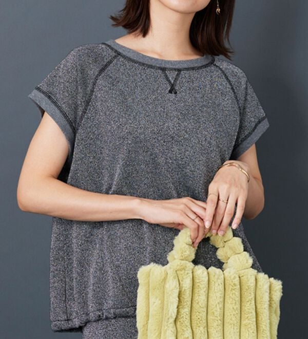 BELLUNA（ベルーナ）の「ラメ入り裏毛素材プルオーバー（カットソー）」｜詳細画像