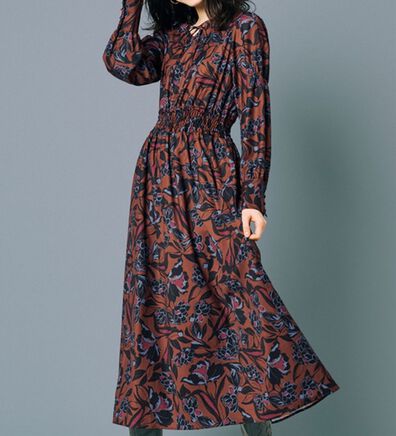 RANAN（ラナン）の「シャーリングデザインロングワンピース（ロングワンピース）」