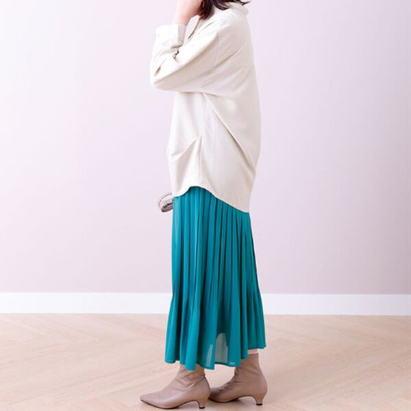 BELLUNA（ベルーナ）の「カルゼ素材裾タックスキッパーチュニック（チュニック）」｜詳細画像