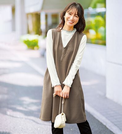 BELLUNA（ベルーナ）の「ボーダージャカード素材ジャンパースカート（ジャンパースカート）」